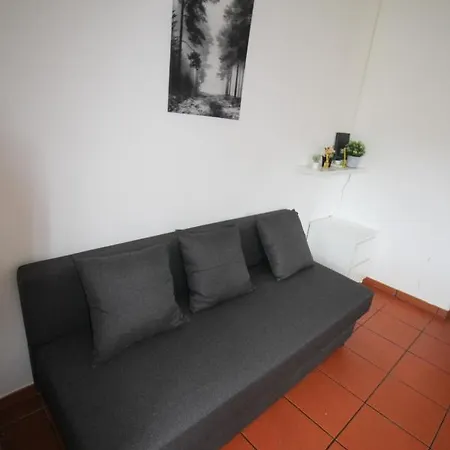 Oriente Dna Vi Apartment *