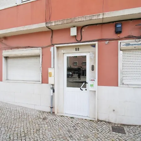 Apartament Oriente Dna Vi *